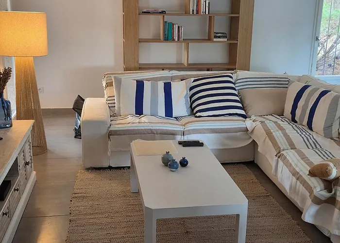 Сasa de vacaciones Casa Flora Avec Piscine A 300m De La