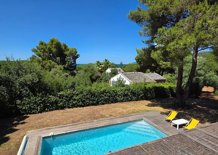 Semesterbostad Casa Flora Avec Piscine A 300m De La *
